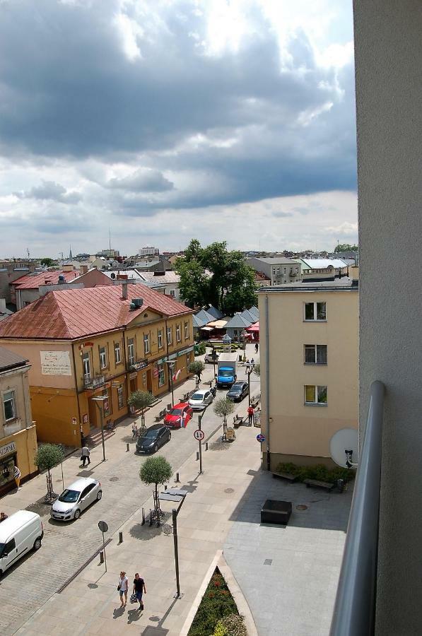 Family & Business Sauna Apartments Rynek Centrum Downtown - 2 Bedroom With Private Sauna, Balcony, Parking Kielce Exterior foto