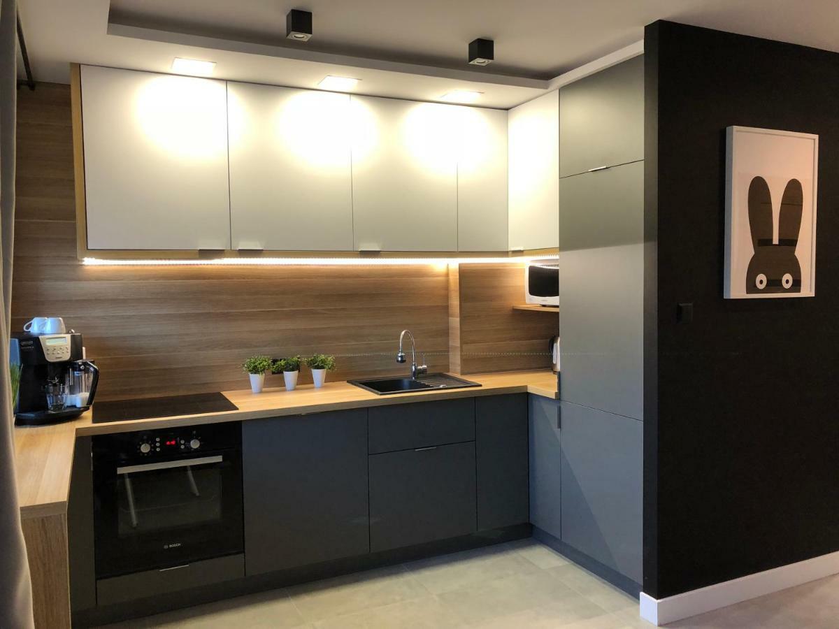 Family & Business Sauna Apartments Rynek Centrum Downtown - 2 Bedroom With Private Sauna, Balcony, Parking Kielce Exterior foto